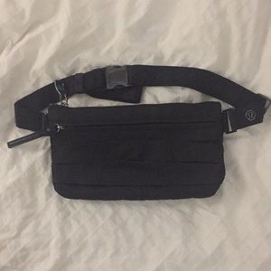 Lululemon Black Waist Bag - great condition